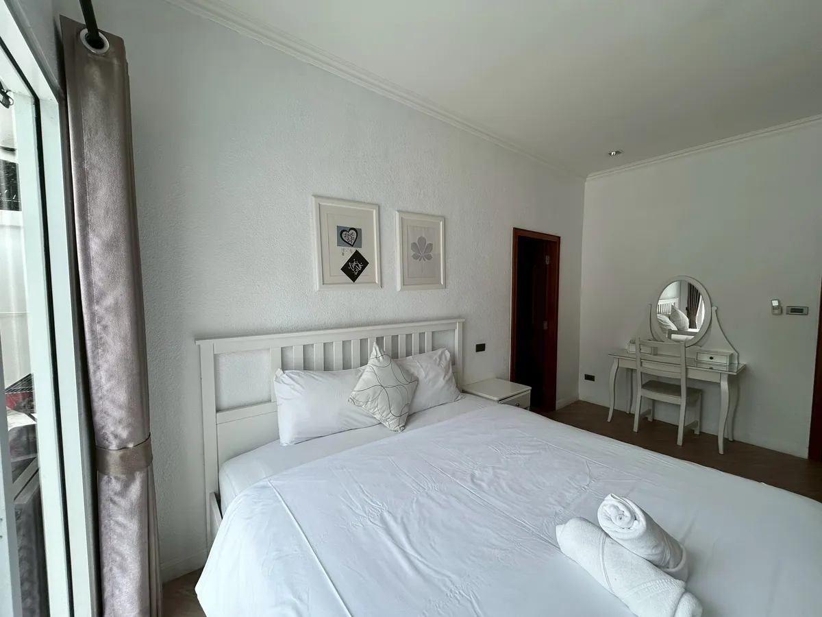 Beautiful 3 Bedroom 4 Bathroom Pool Villa in Pratumnak photo 39