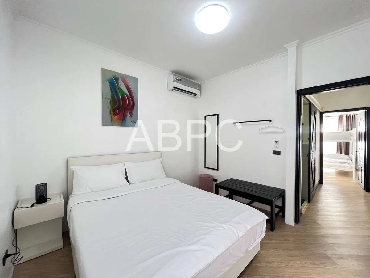 Beautiful 3 Bedroom 4 Bathroom Pool Villa in Pratumnak photo 8