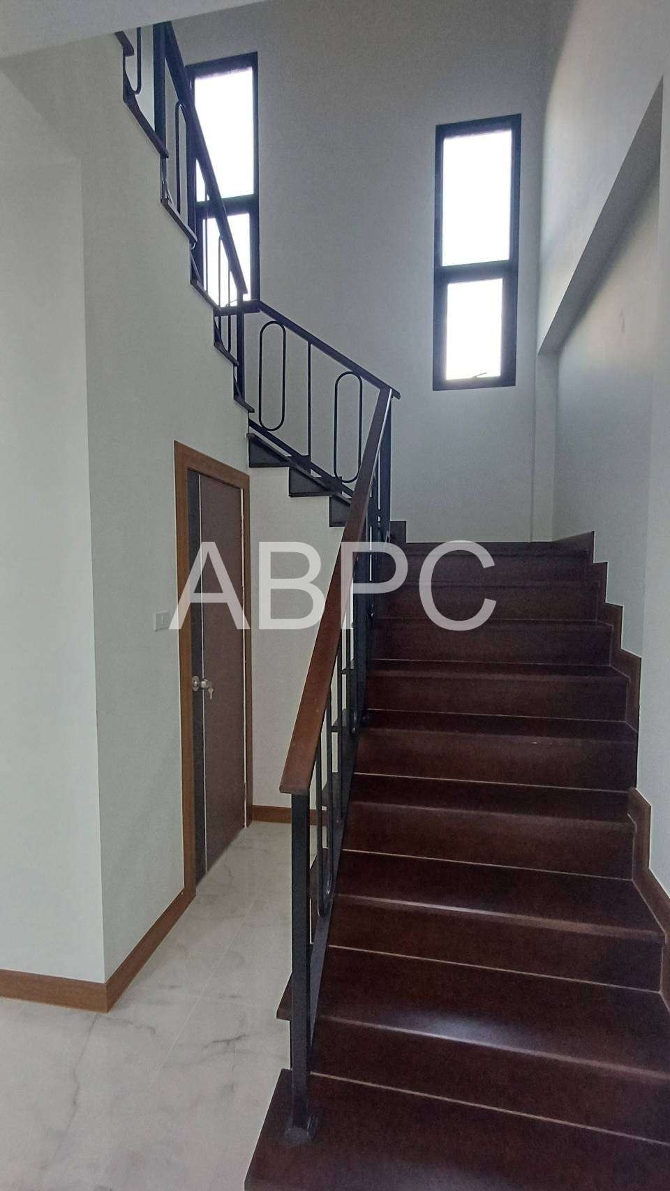 Brand New Three Bedroom Two Bathroom Villa In Huay Yai photo 8