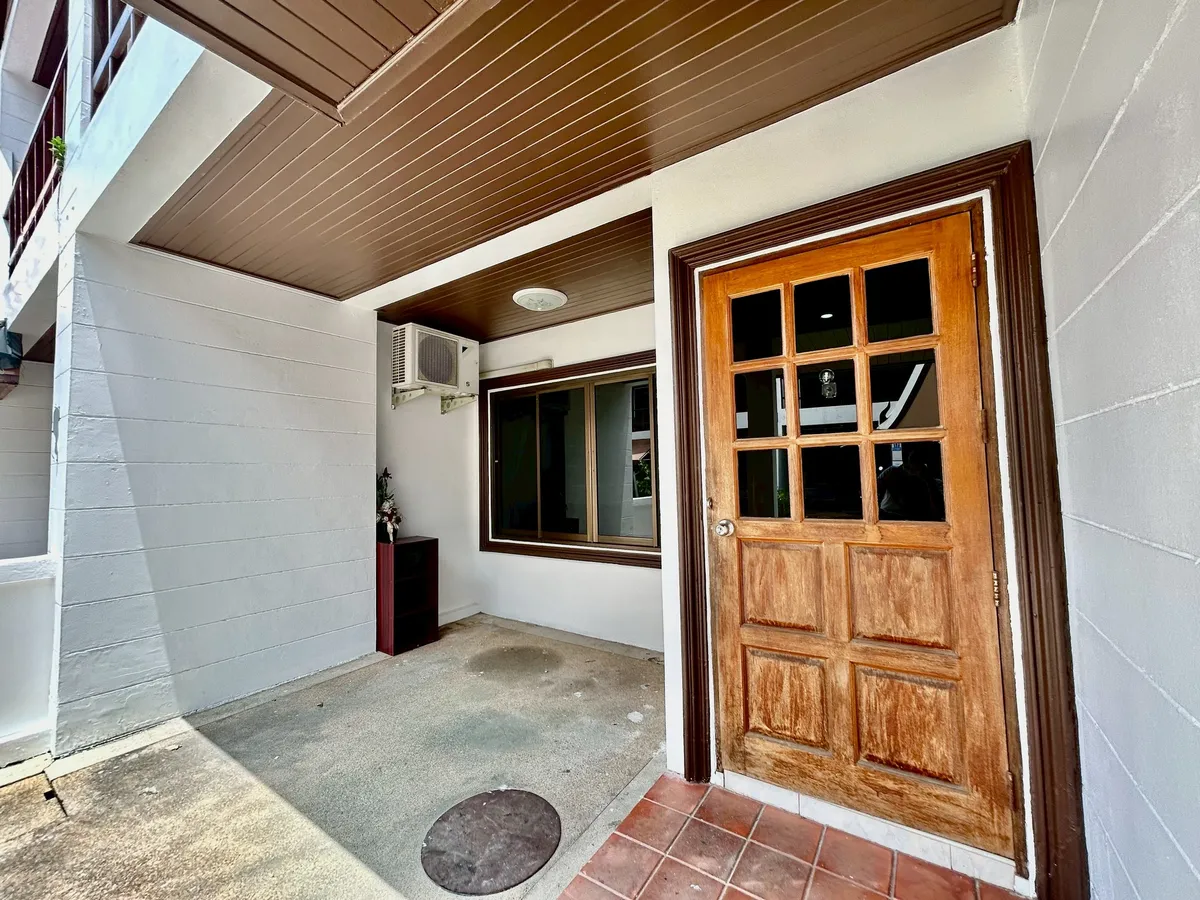 Attractive 2 Bedroom 3 Bathroom Townhouse in Pratumnak photo 17
