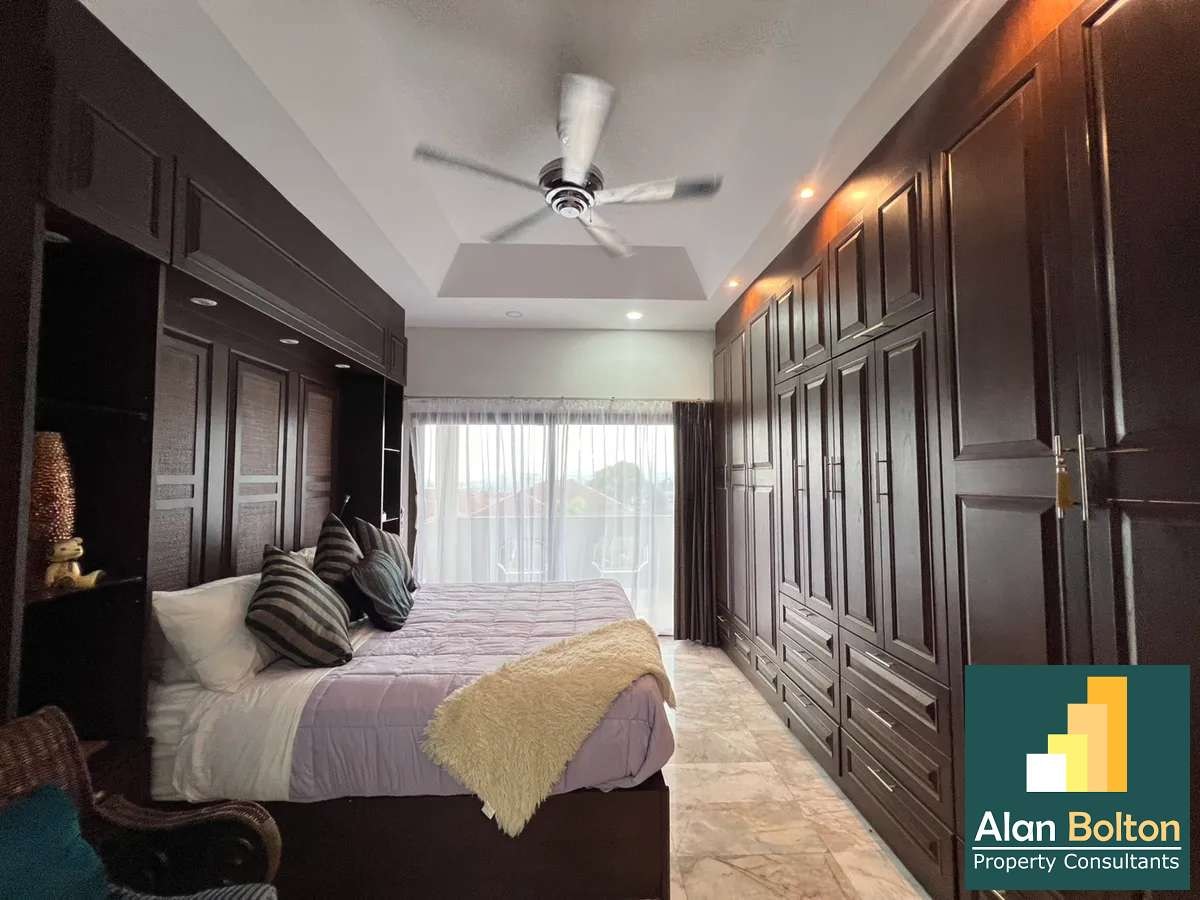 Three Bedroom Three Bathroom Pool Villa in Popular East Pattaya Village photo 25