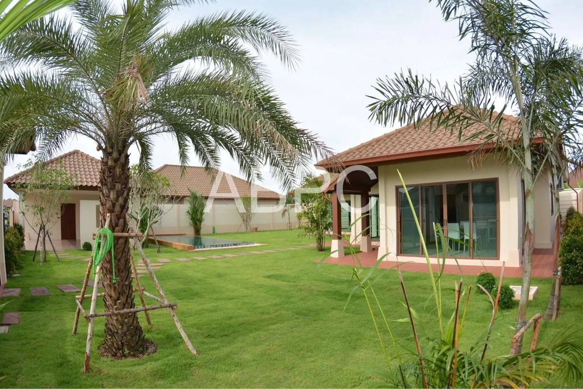 3 Bedroom 3 Bathroom in Huay Yai