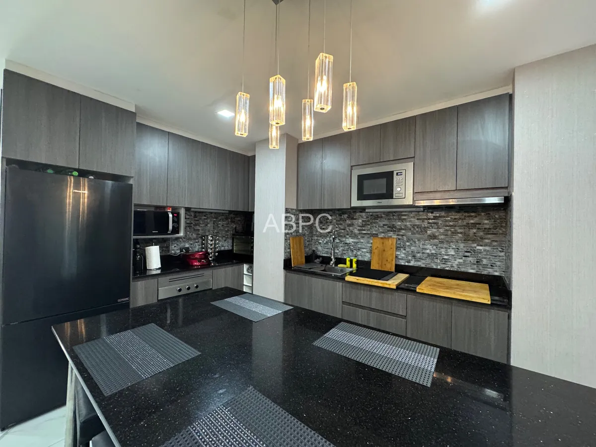 Pool access 3 Bedroom 2 Bathroom in Central Pattaya photo 11