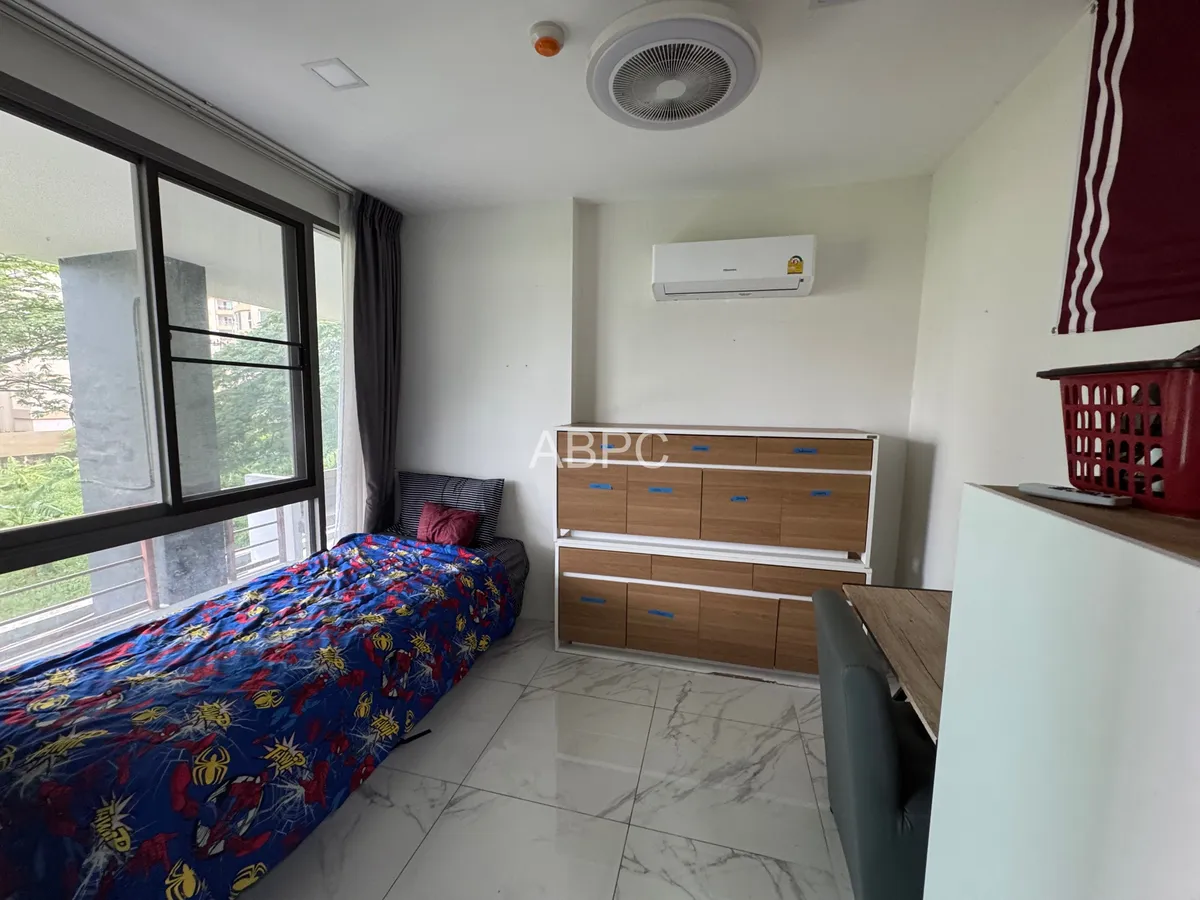 Pool access 3 Bedroom 2 Bathroom in Central Pattaya photo 10