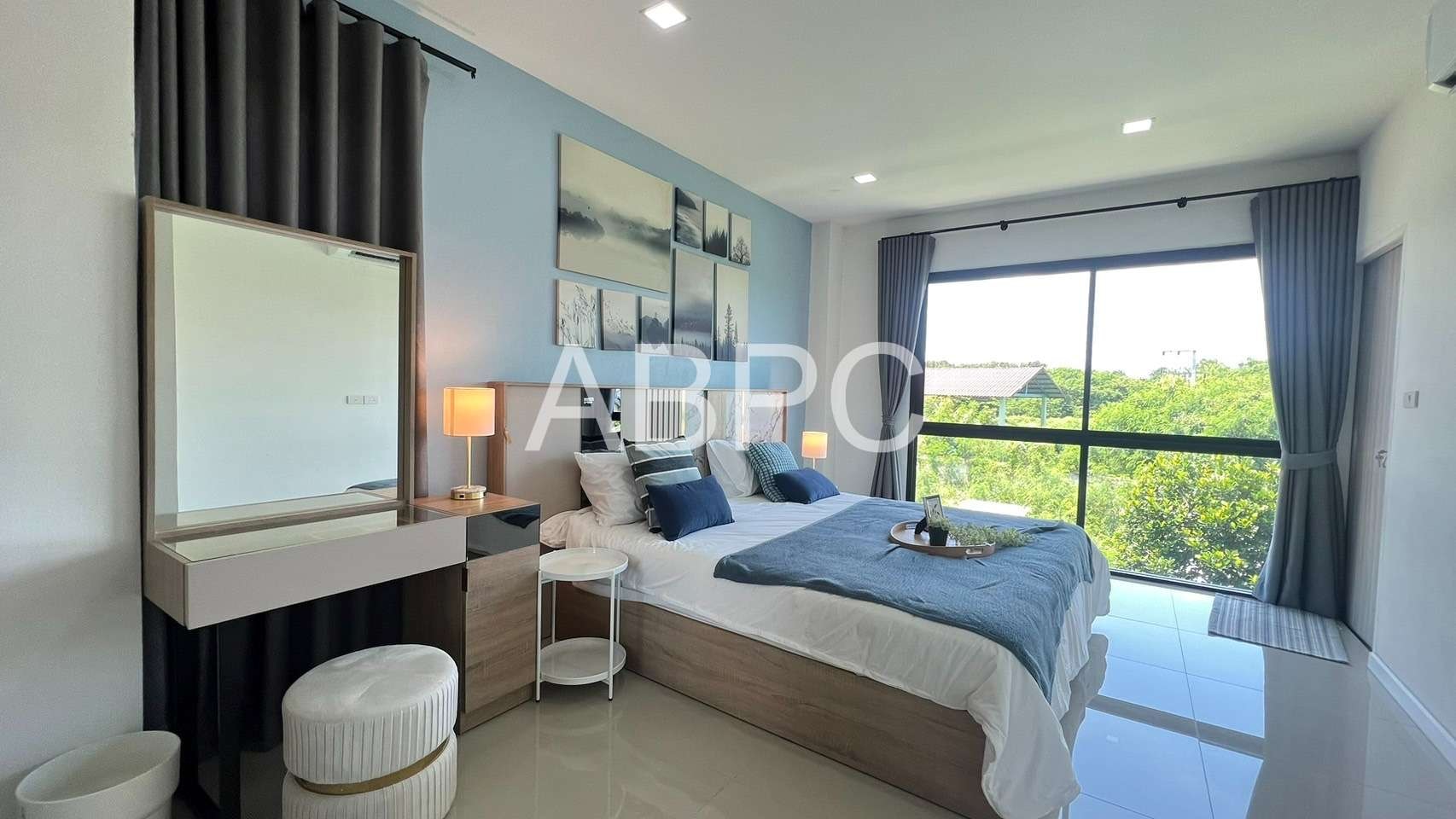 Townhome 3 Storey 4 Bedrooms 3 Bathrooms in East pattaya photo 10