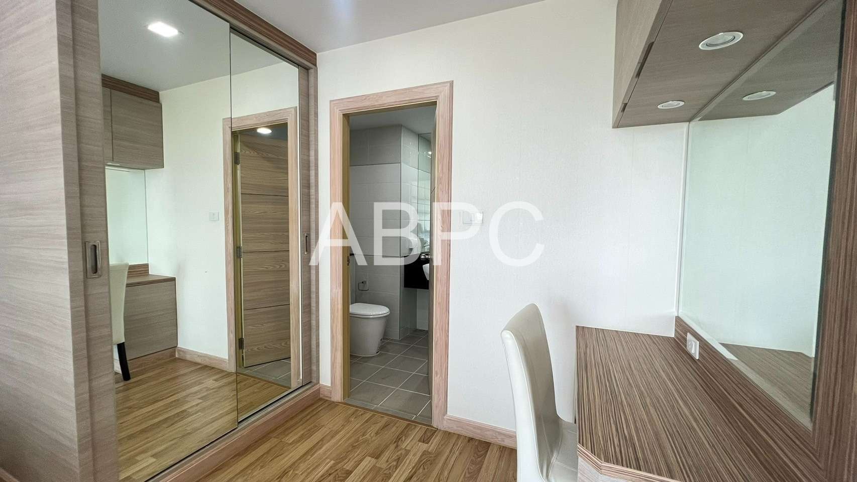 3 Bedrooms 2 Bathroom in Jomtien photo 15
