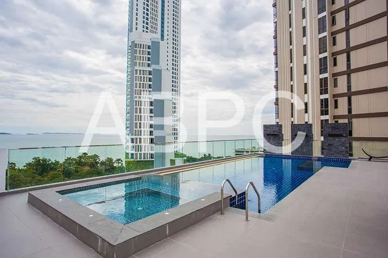 Ground Floor 2 Bedroom 2 Bathroom Condo in Wongamat