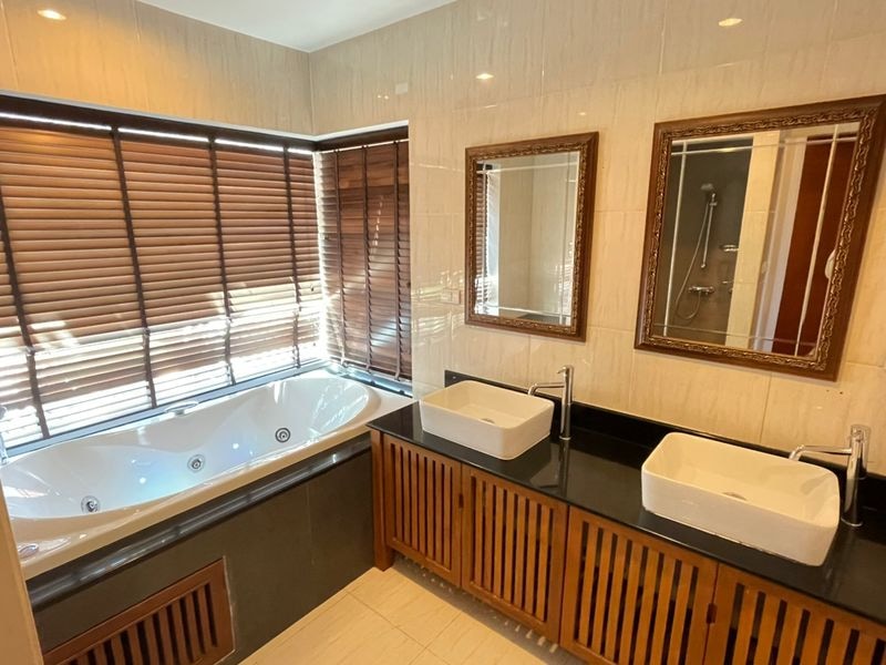 3 Bedroom House For Rent near Regent School photo 16