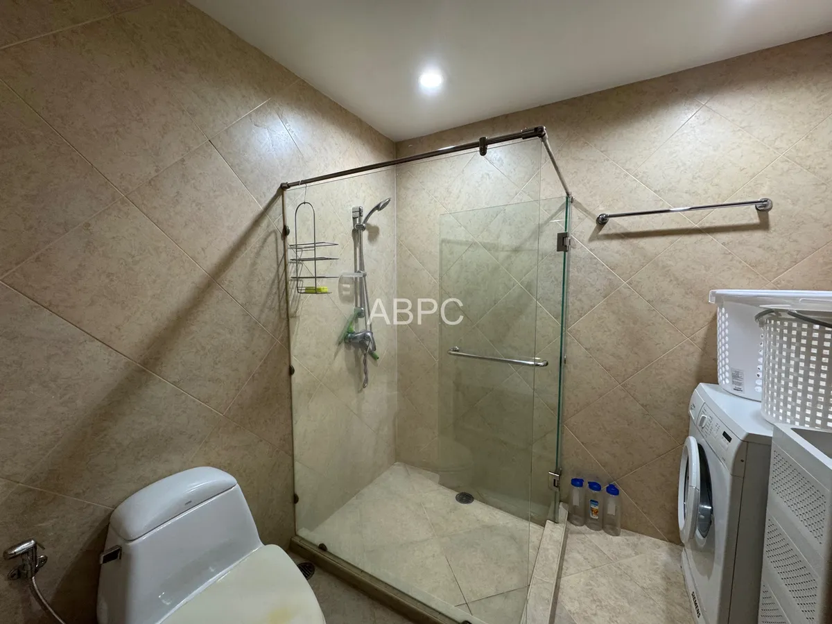Studio 1 Bathroom in Na Jomtien photo 10