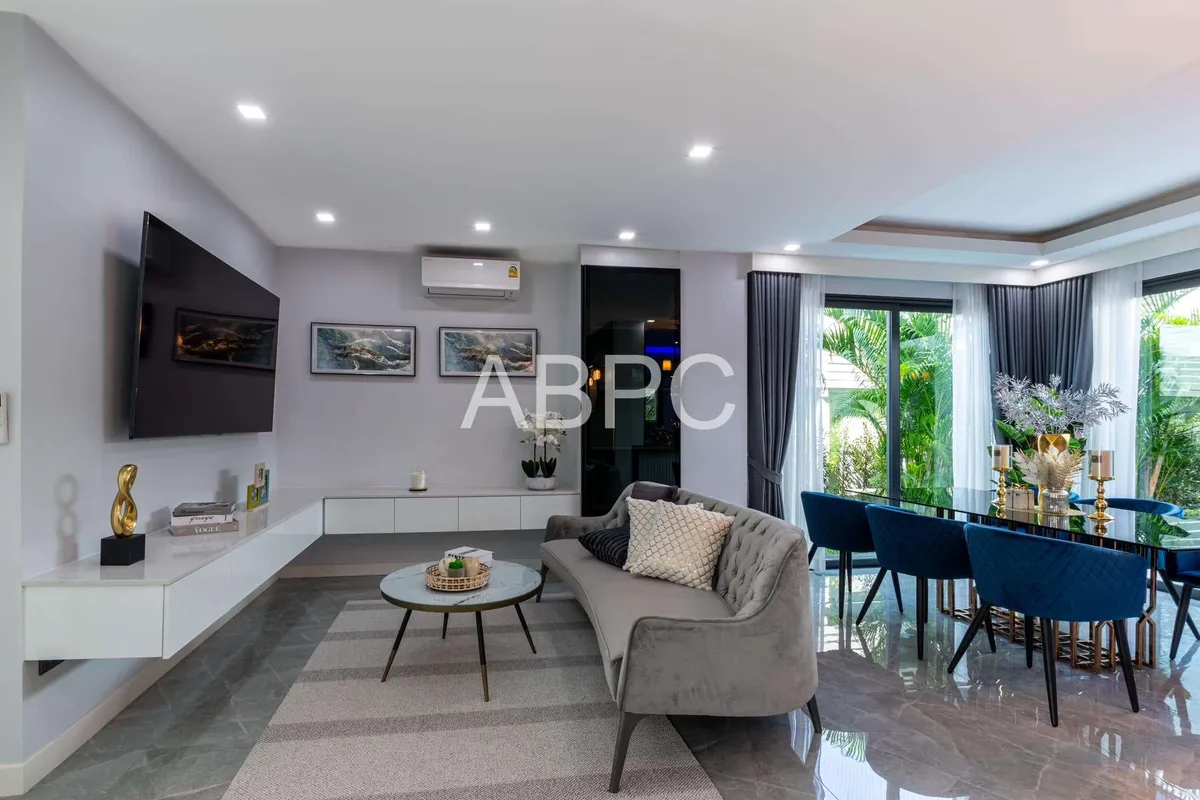 Brand New Modern Luxury 5 Bed 5 Bath Pool Villa In Jomtien photo 11