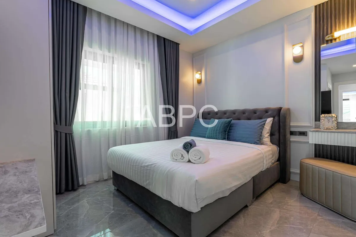 Brand New Modern Luxury 5 Bed 5 Bath Pool Villa In Jomtien photo 12