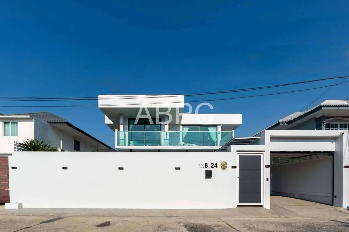 Brand New Modern Luxury 5 Bed 5 Bath Pool Villa In Jomtien photo 4