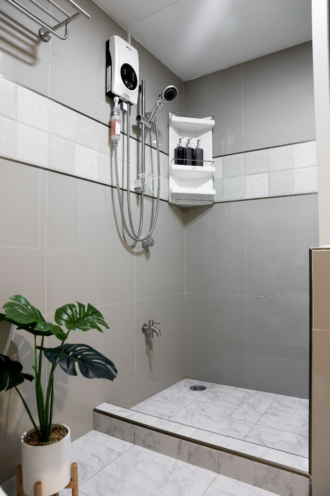 2 Bedrooms Condo in Central Pattaya photo 24