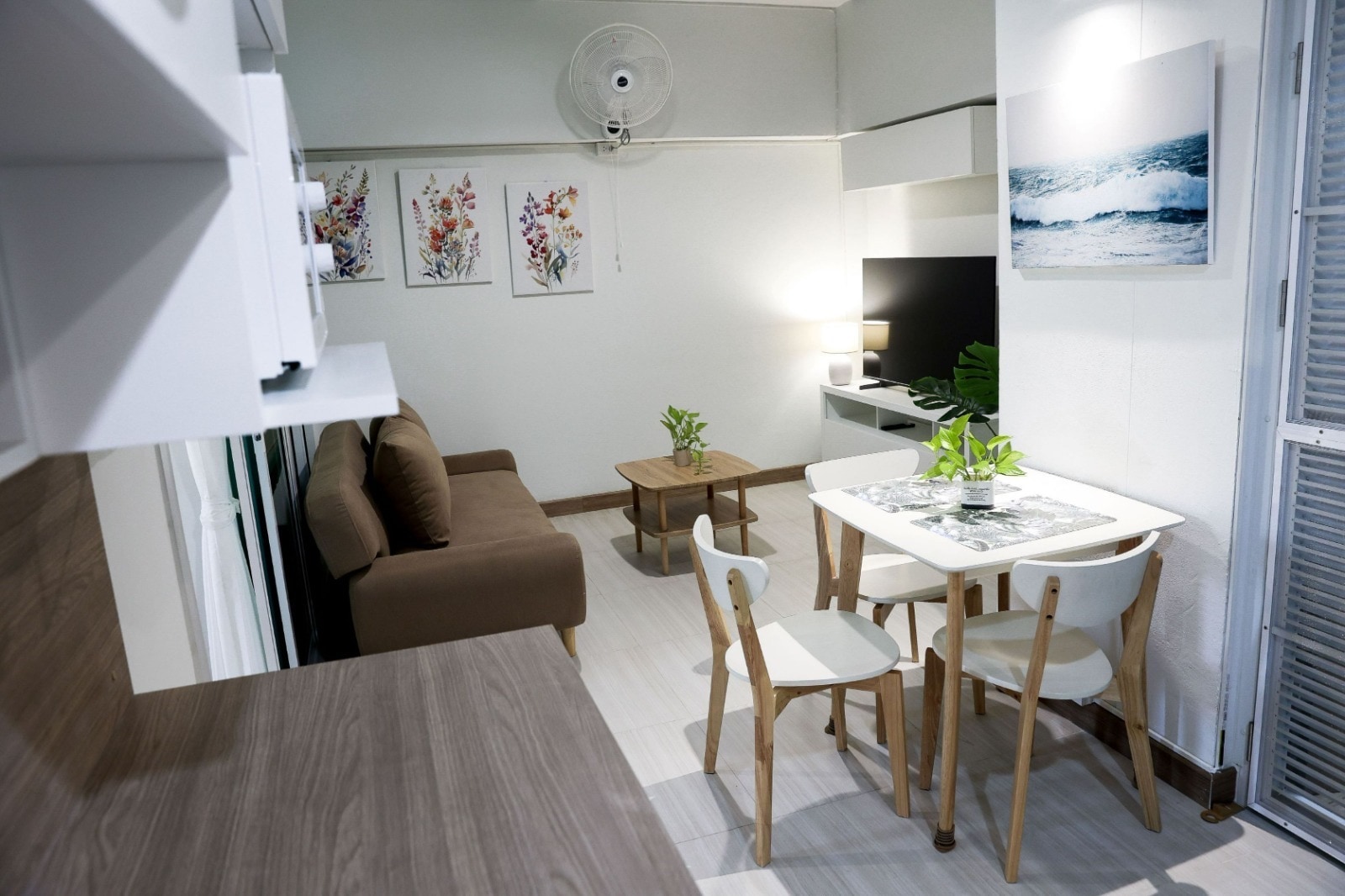 2 Bedrooms Condo in Central Pattaya photo 16