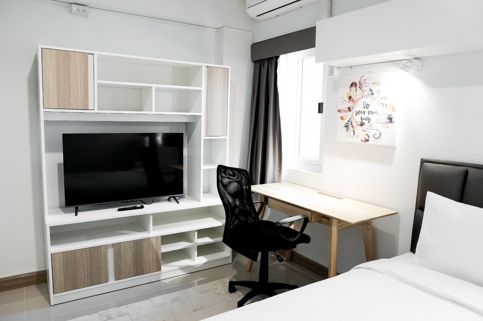 2 Bedrooms Condo in Central Pattaya photo 15