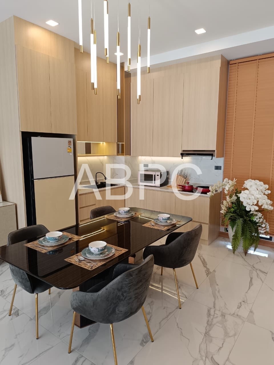 4 bed 3 Bath Townhouse In North Pattaya photo 4