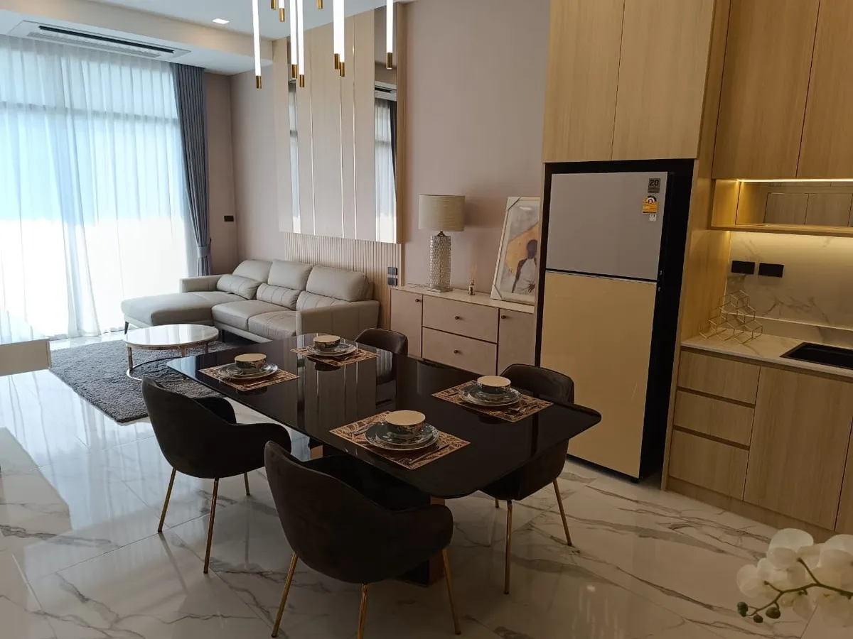 4 bed 3 Bath Townhouse In North Pattaya photo 24