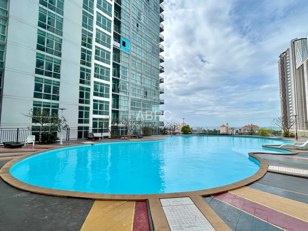 Ocean View Condo For Sale In Jomtien photo 4