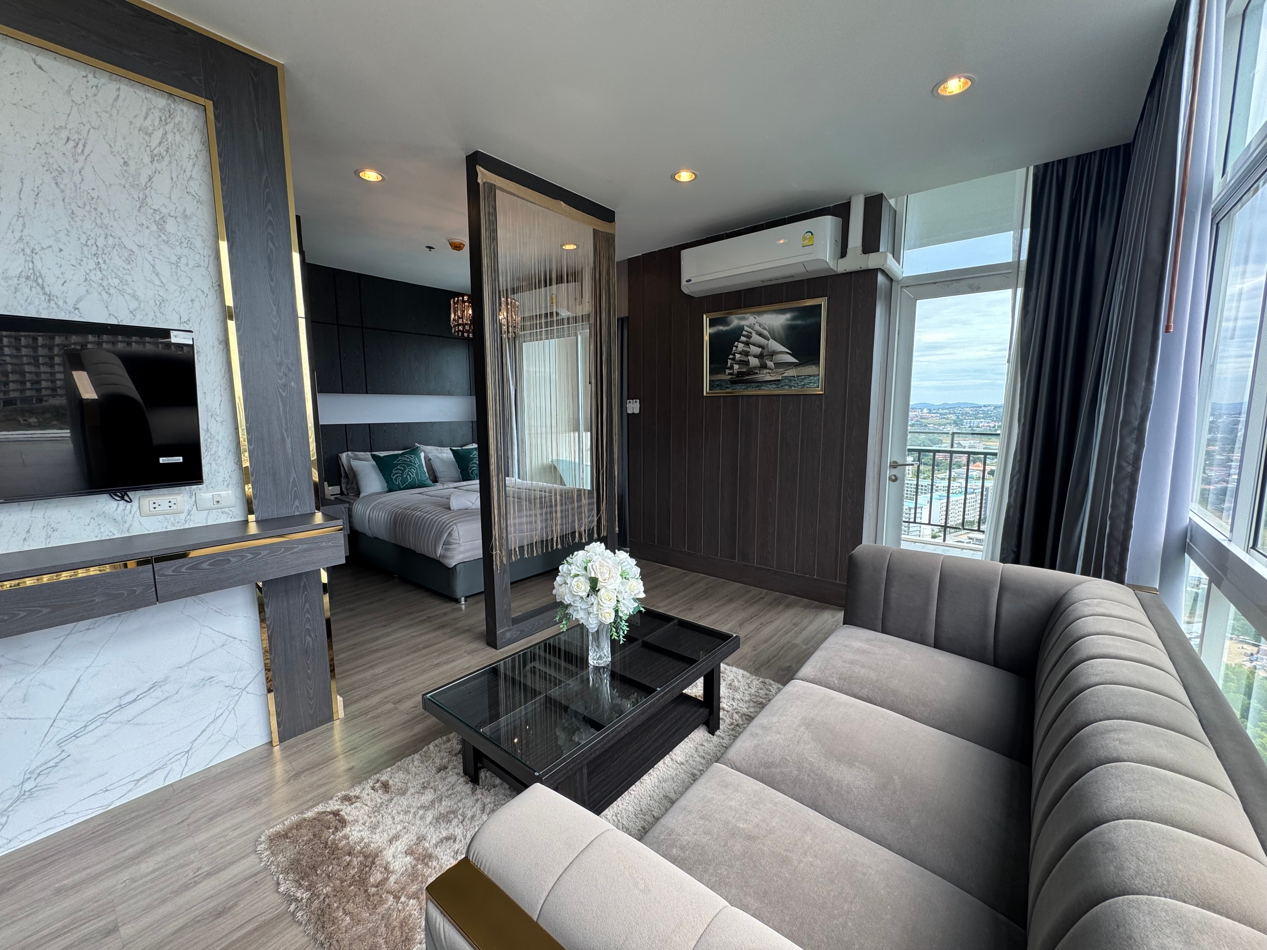 Panoramic City & Ocean View 1 Bedroom Condo in Jomtien photo 20