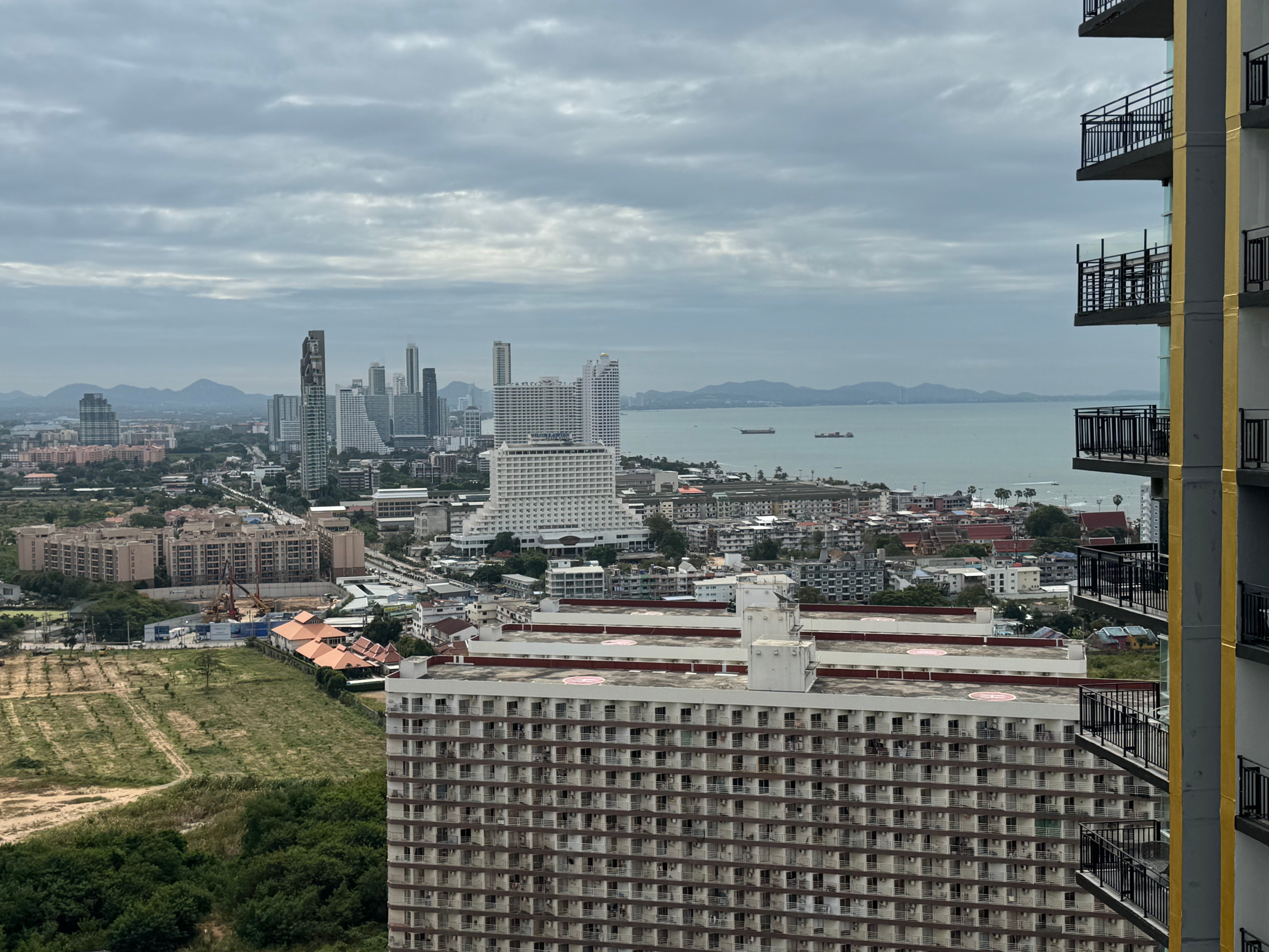 Panoramic City & Ocean View 1 Bedroom Condo in Jomtien photo 15
