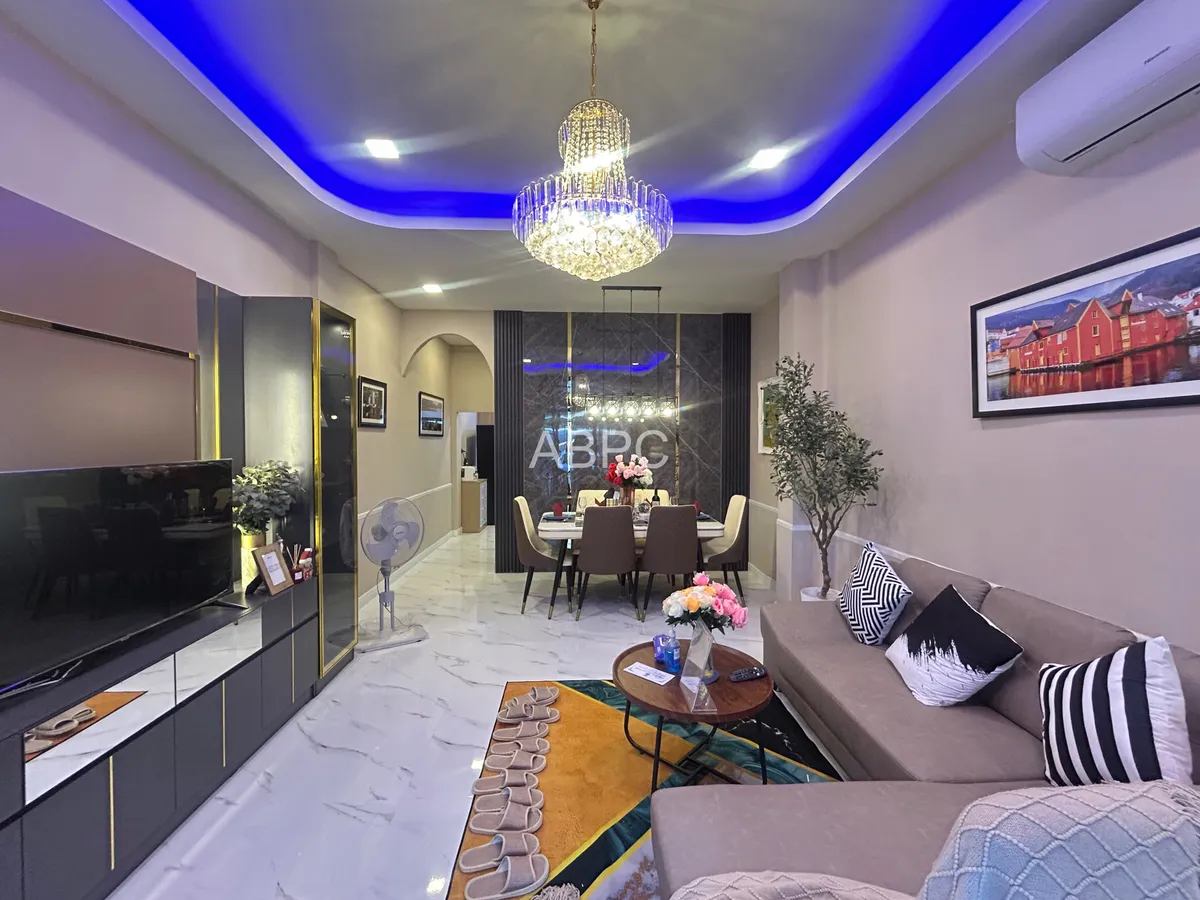New Renovated Townhouse For Sale In South Pattaya