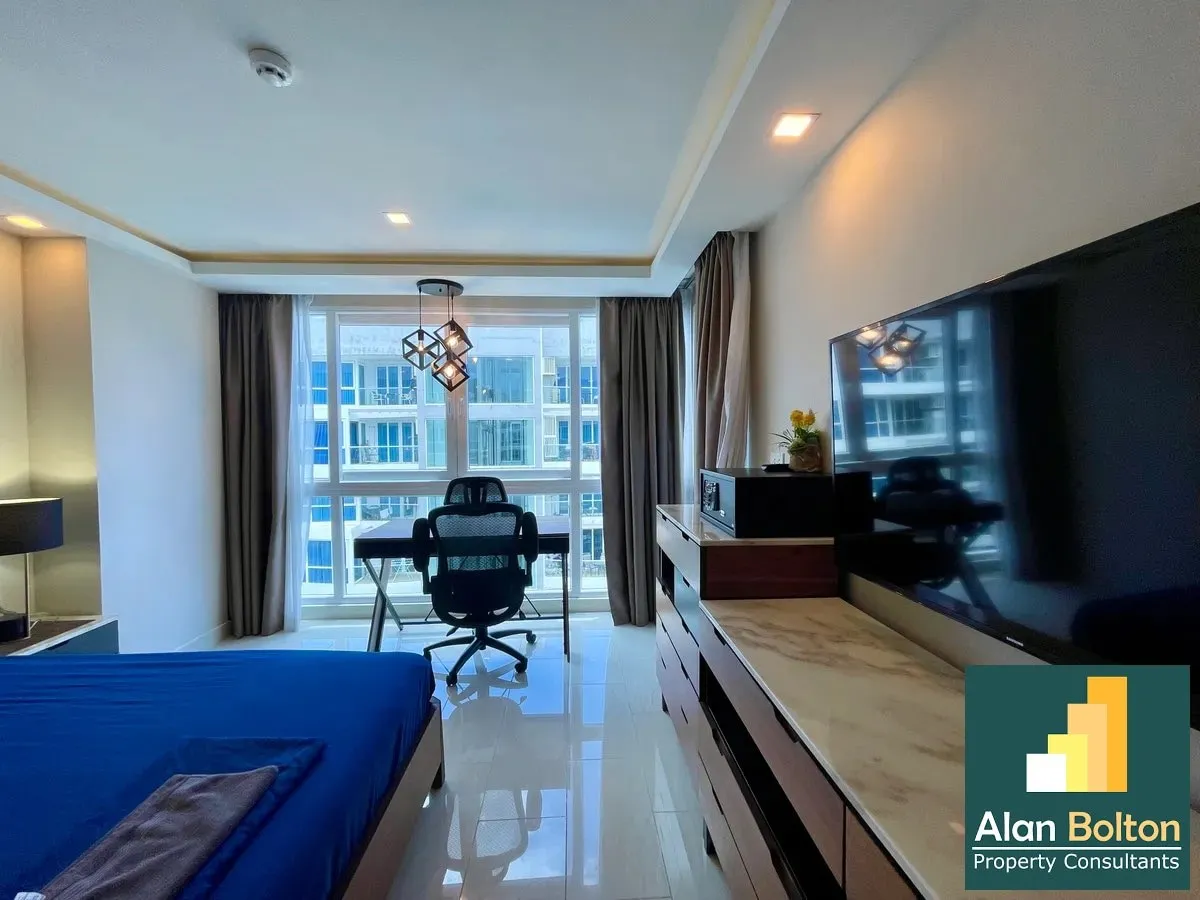 Pool View 2 Bed 2 Bath Condo In Central Pattaya photo 12