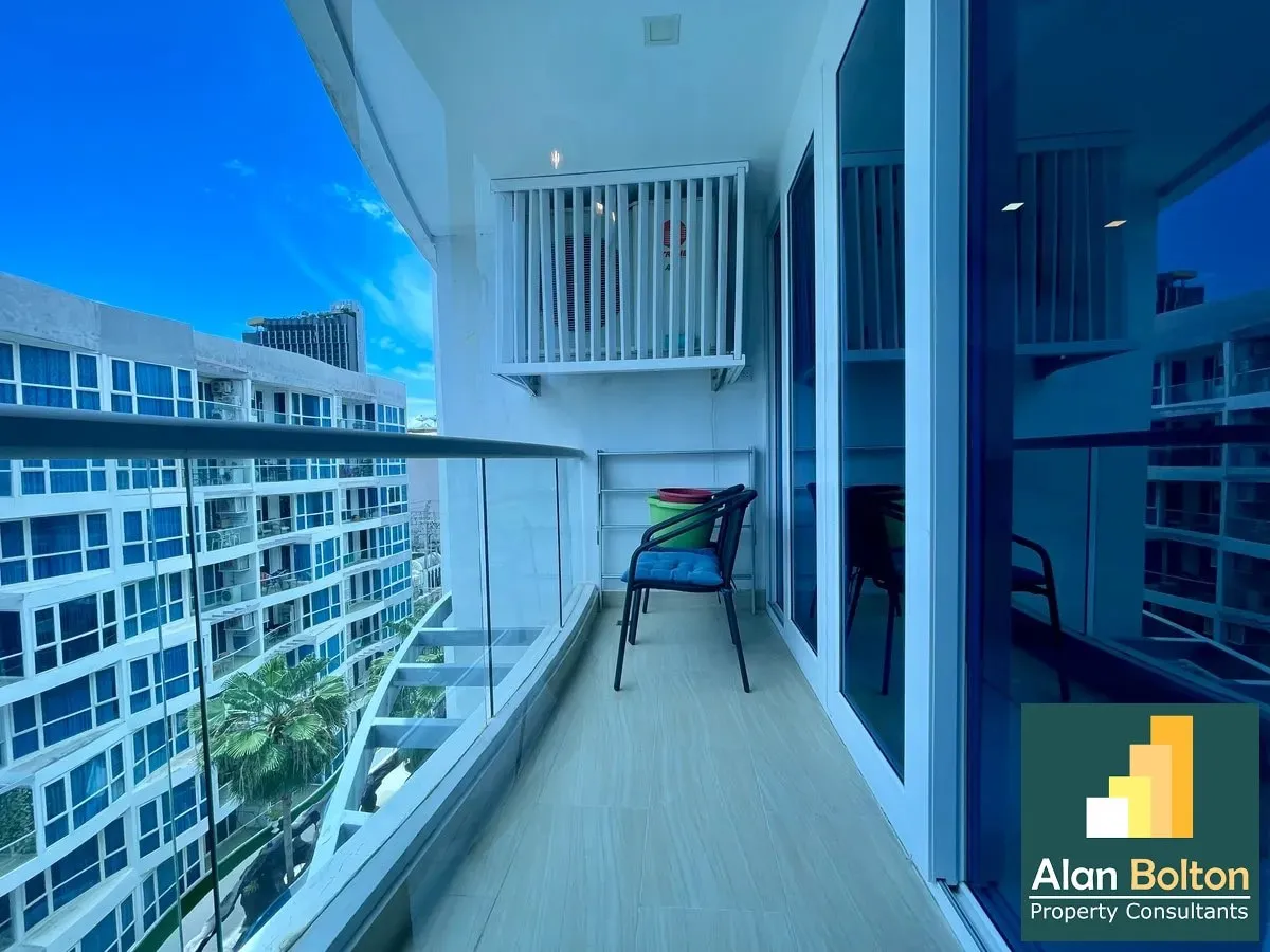 Pool View 2 Bed 2 Bath Condo In Central Pattaya photo 19