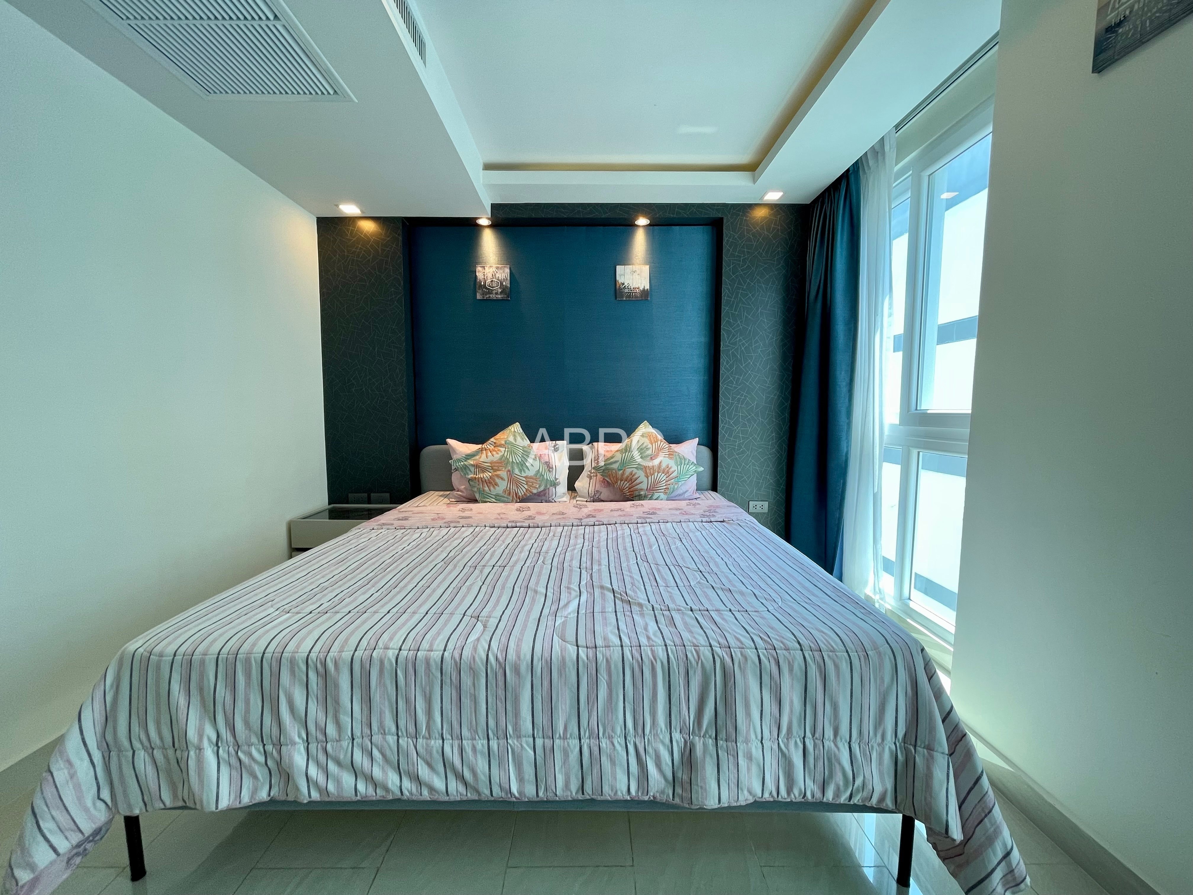 Pool View 2 Bed 2 Bath Condo In Central Pattaya photo 10