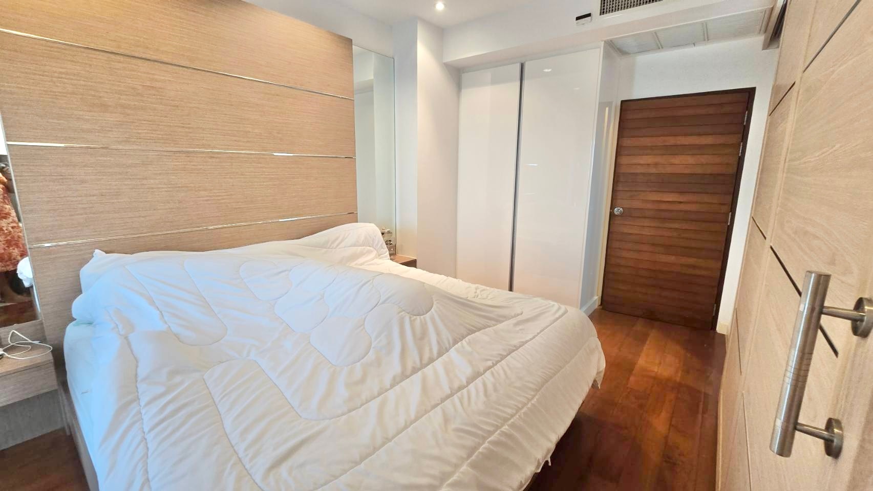 1 bedroom For Sale And For Rent photo 22