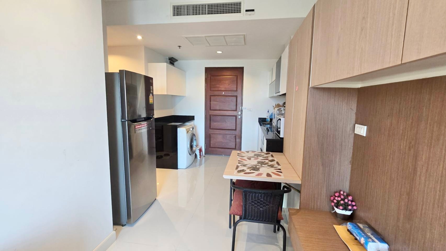 1 bedroom For Sale And For Rent photo 18