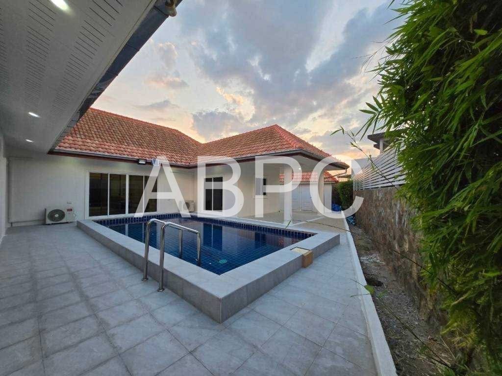 4 Bedrooms 4 Bathrooms in East pattaya photo 12