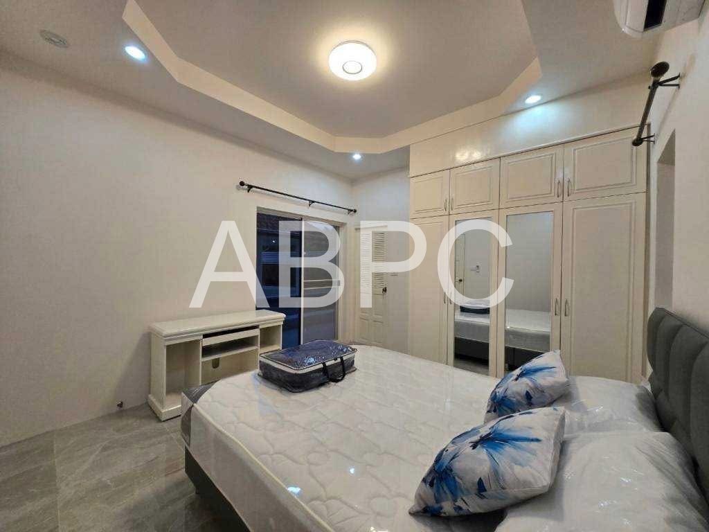 4 Bedrooms 4 Bathrooms in East pattaya photo 2