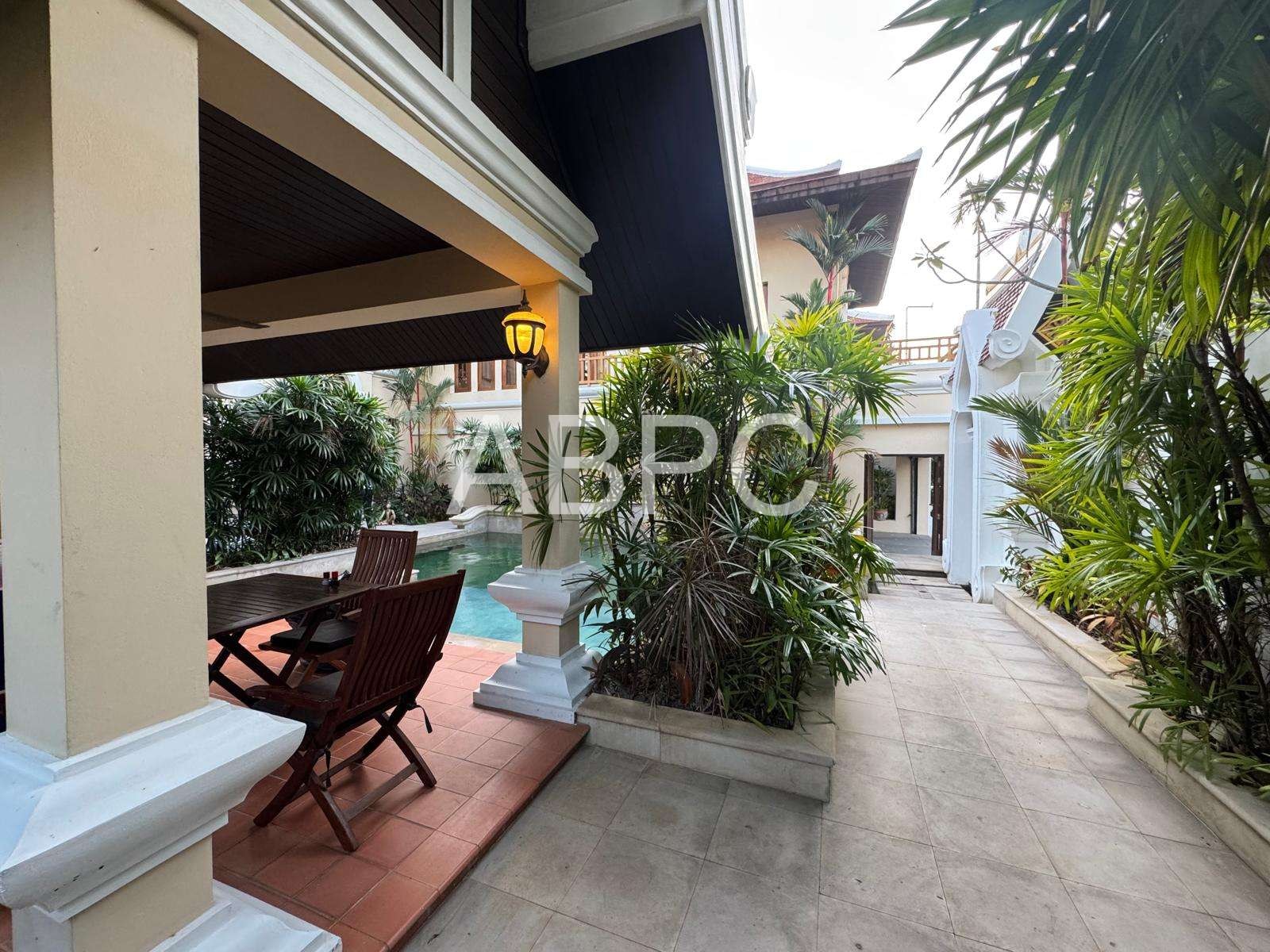 Bali Inspired Luxury 3 Bed 3 Bath Pool Villa In Na Jomtien photo 12