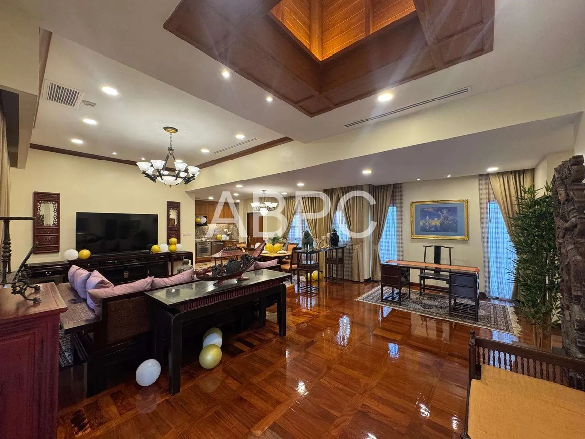 Large Luxury 2 Bed - 3 Bed Pool Villa in Na Jomtien photo 14