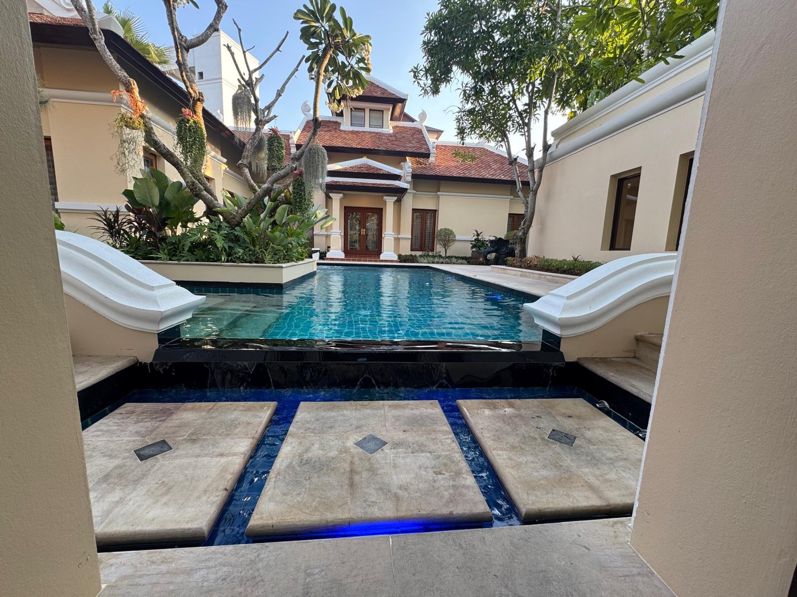 Large Luxury 2 Bed - 3 Bed Pool Villa in Na Jomtien photo 28