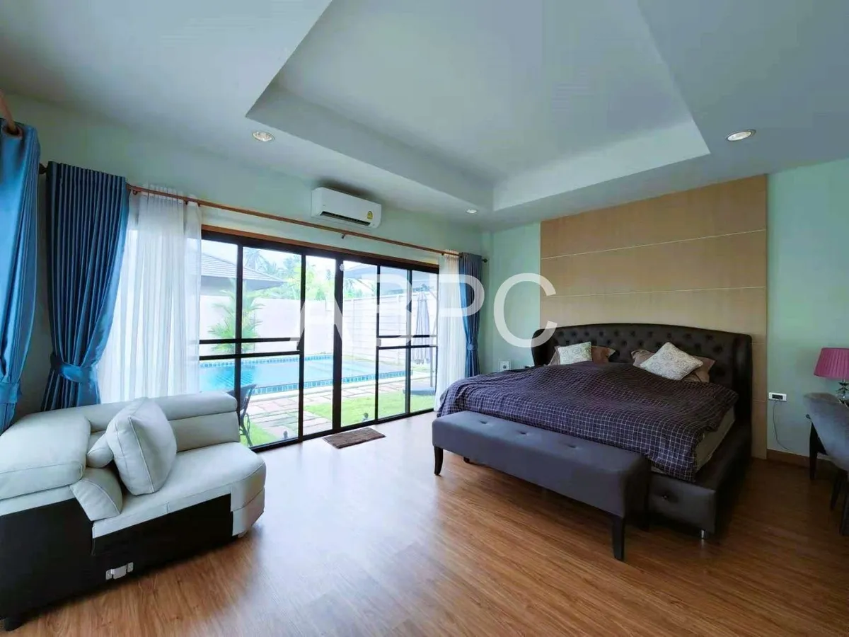 Large 3 Bed - 2 Bath Pool Villa in Huay Yai photo 6