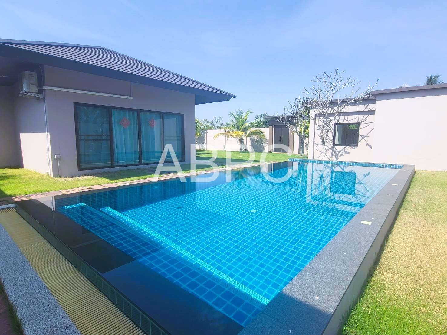 Large 3 Bed - 2 Bath Pool Villa in Huay Yai