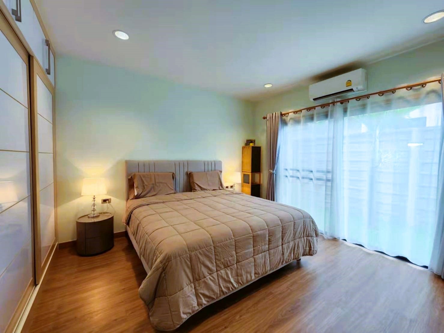 Large 3 Bed - 2 Bath Pool Villa in Huay Yai photo 19