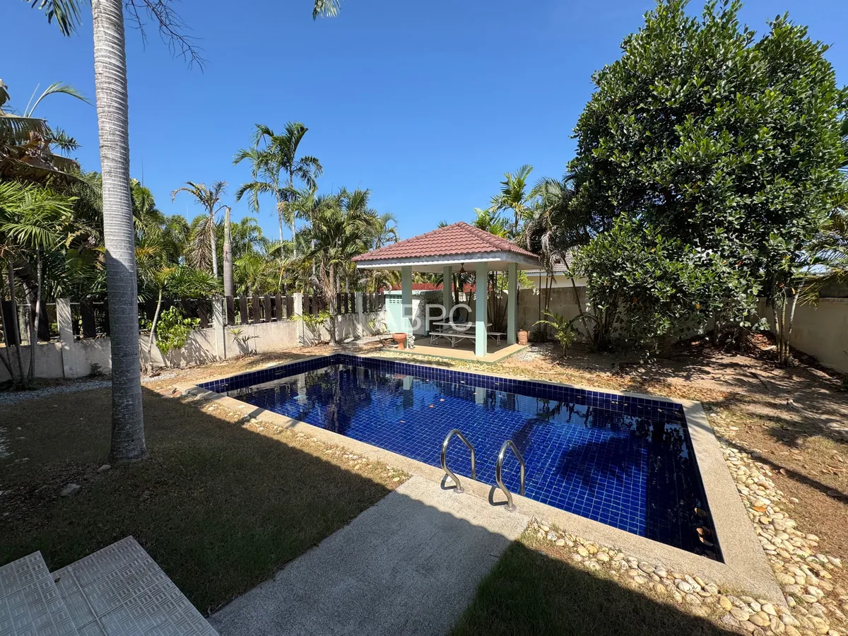 3 Bedroom 2 Bathroom in Bang Saray photo 9