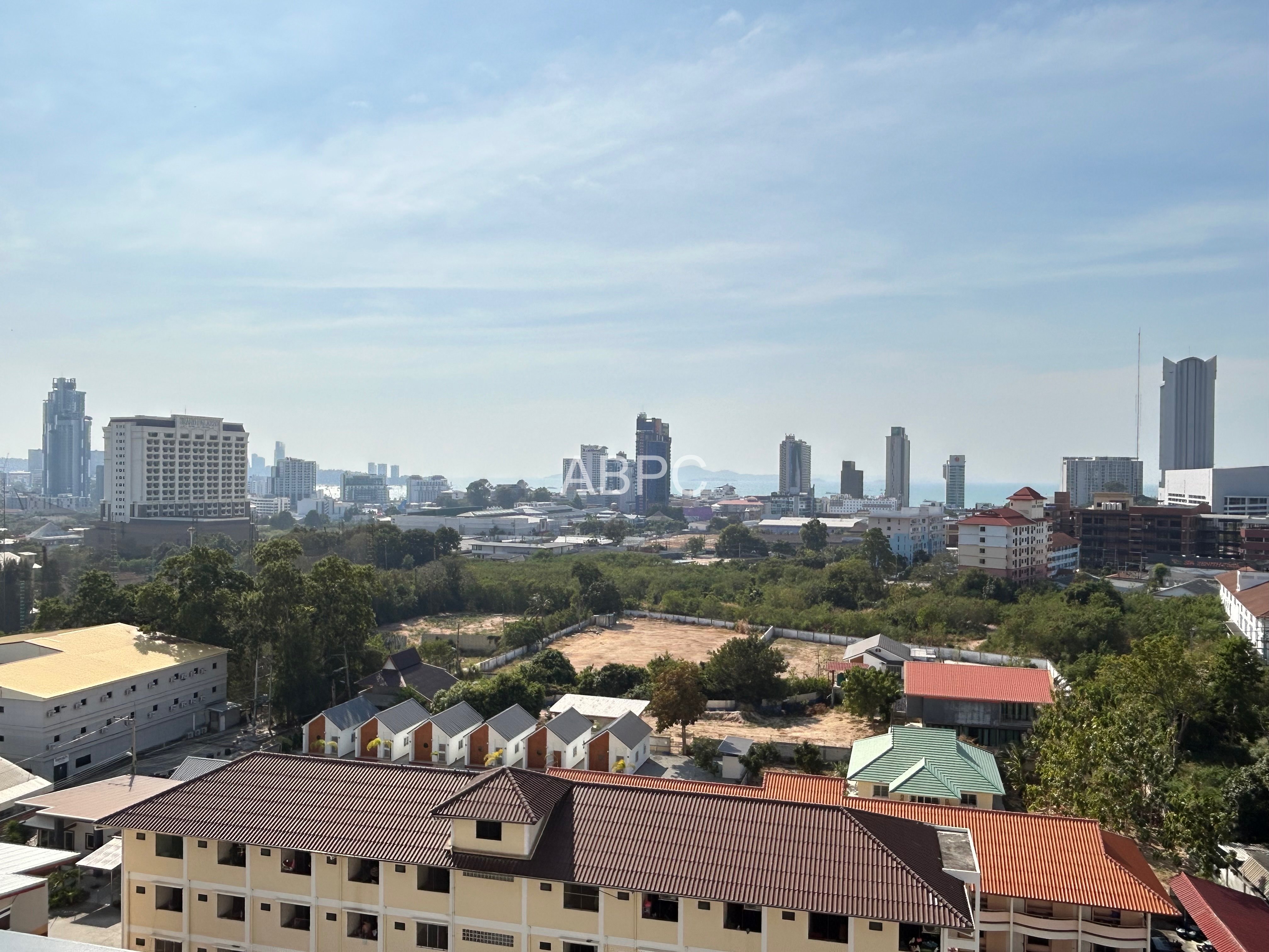 Sea View Condo For sale in North Pattaya photo 11