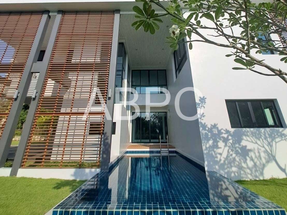 Luxury house 4 Bedrooms 4 Bathrooms in na Jomtien photo 6