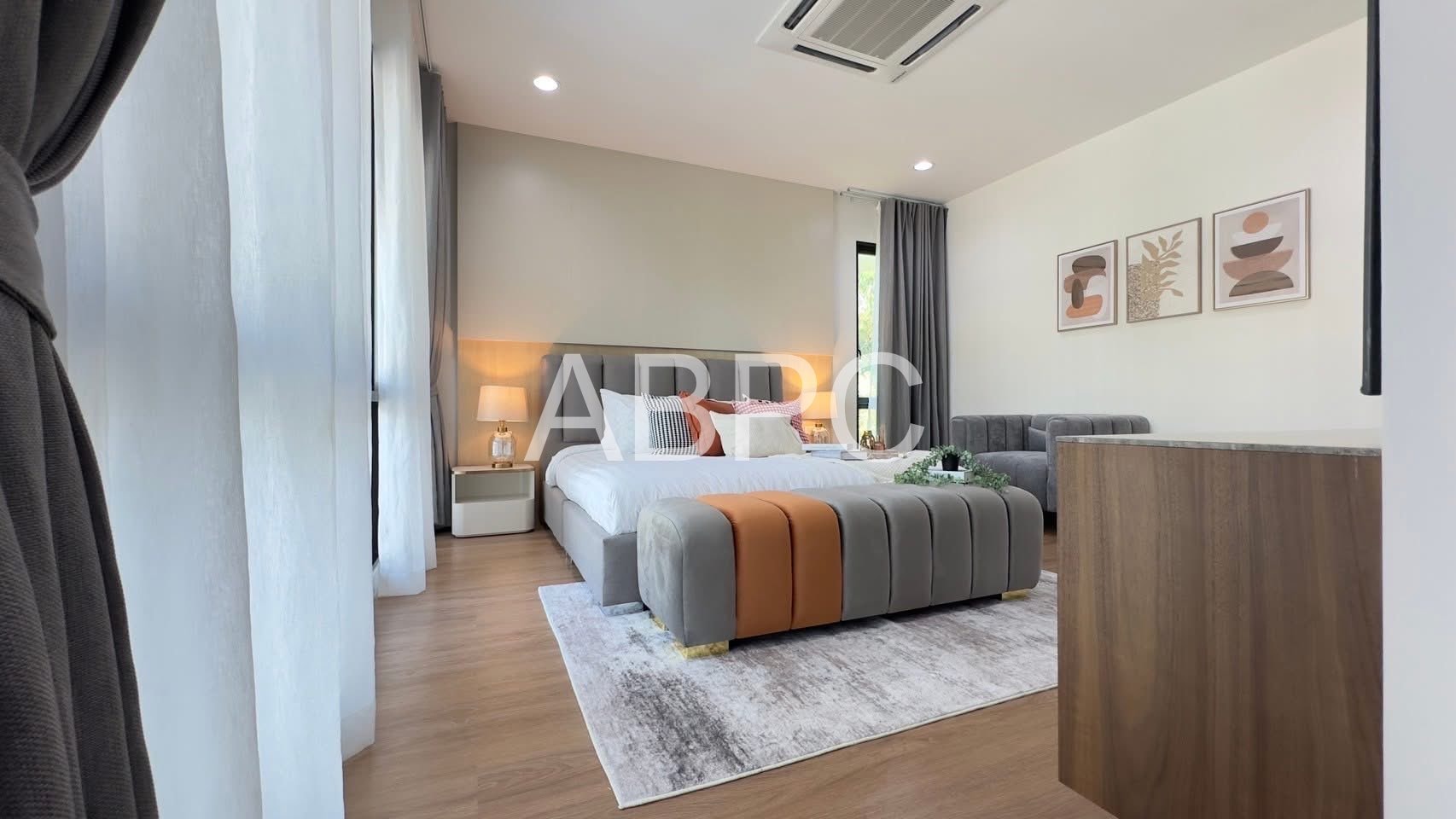 Luxury house 4 Bedrooms 4 Bathrooms in na Jomtien photo 5