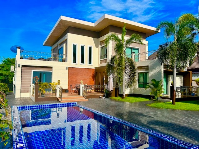 5 Bedroom House in Bang Saray photo 7