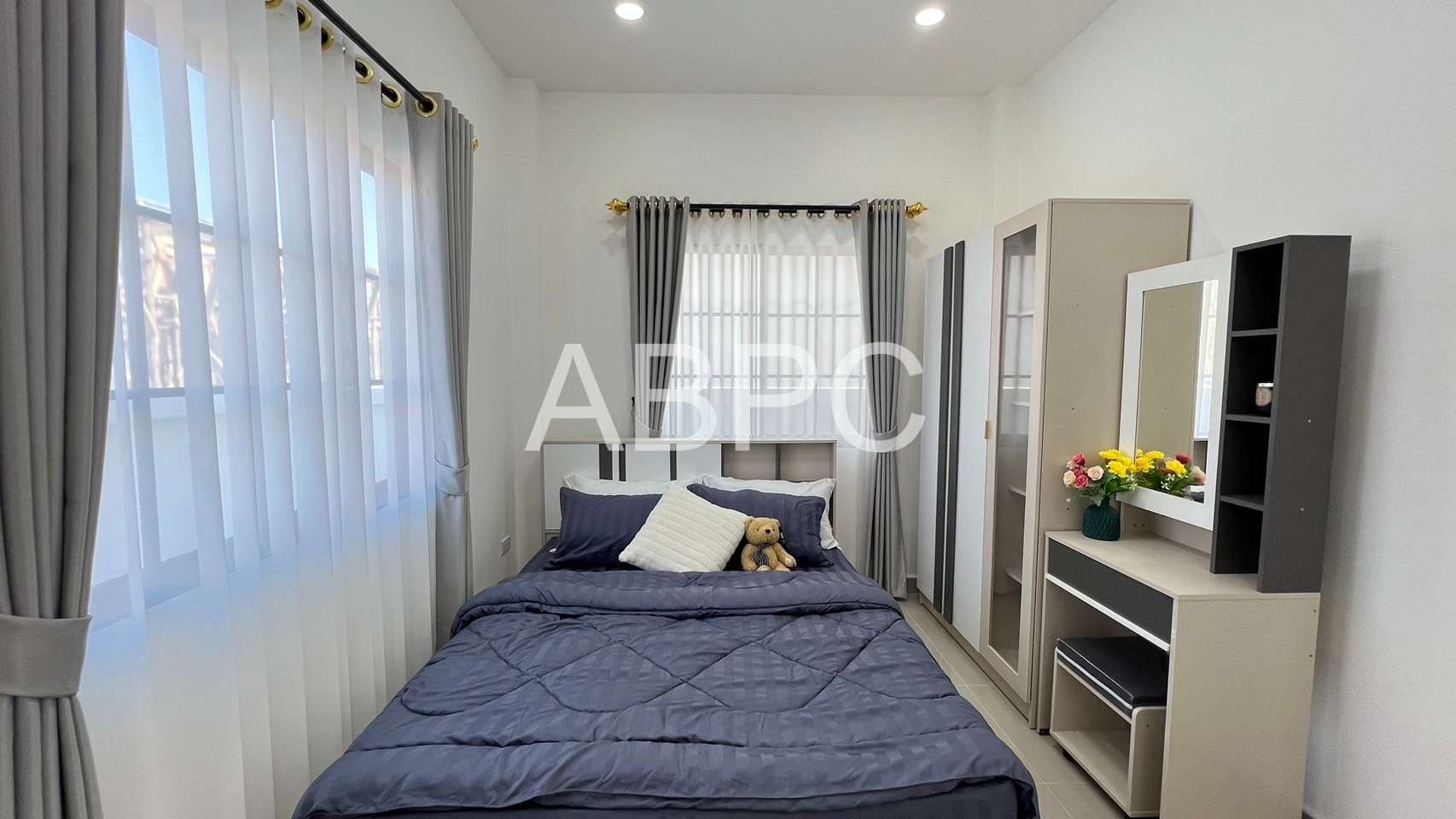 Brand New 3 Bed 2 Bath Townhouse In Banglamung photo 7