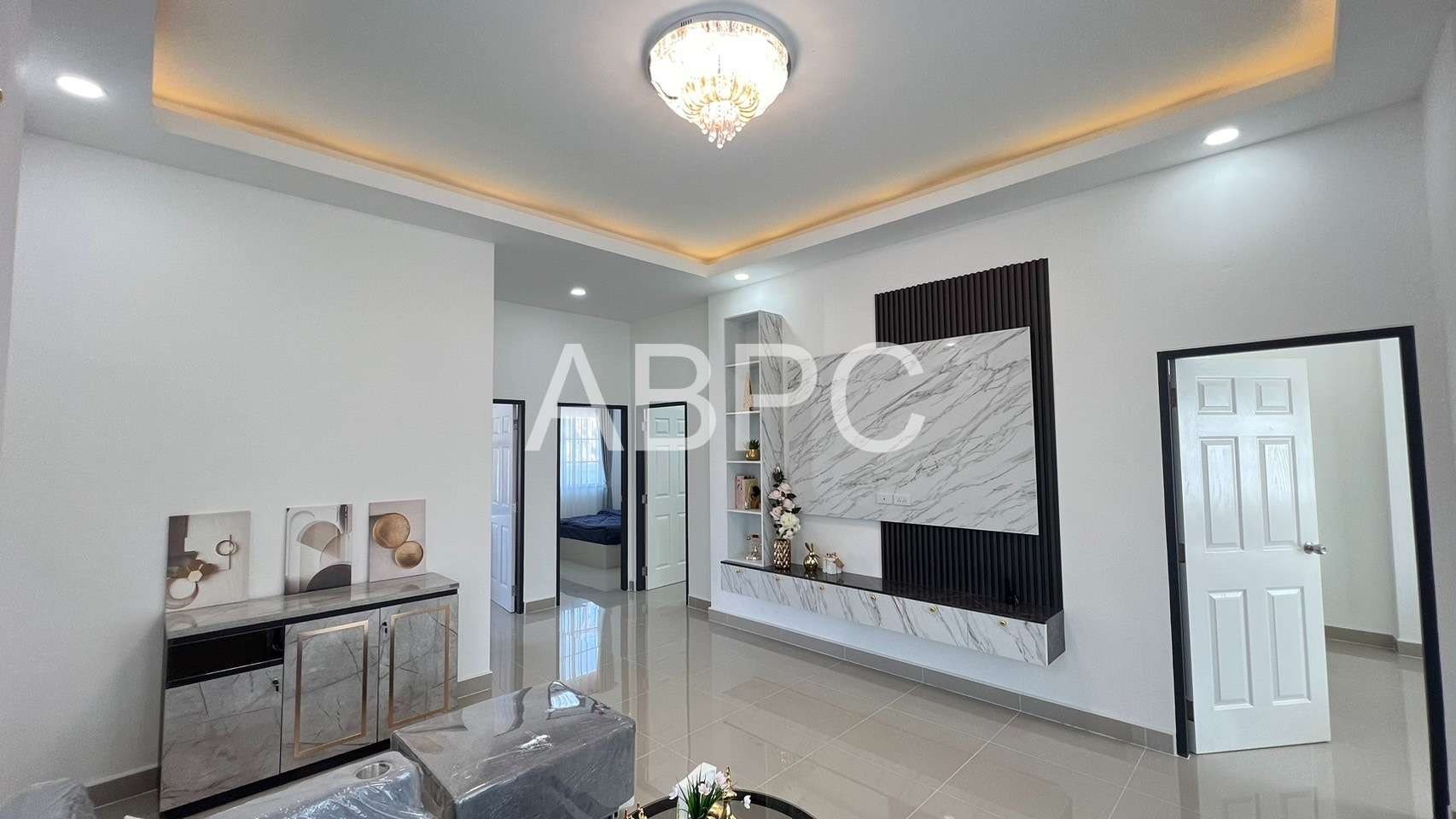 Brand New 3 Bed 2 Bath Townhouse In Banglamung photo 13