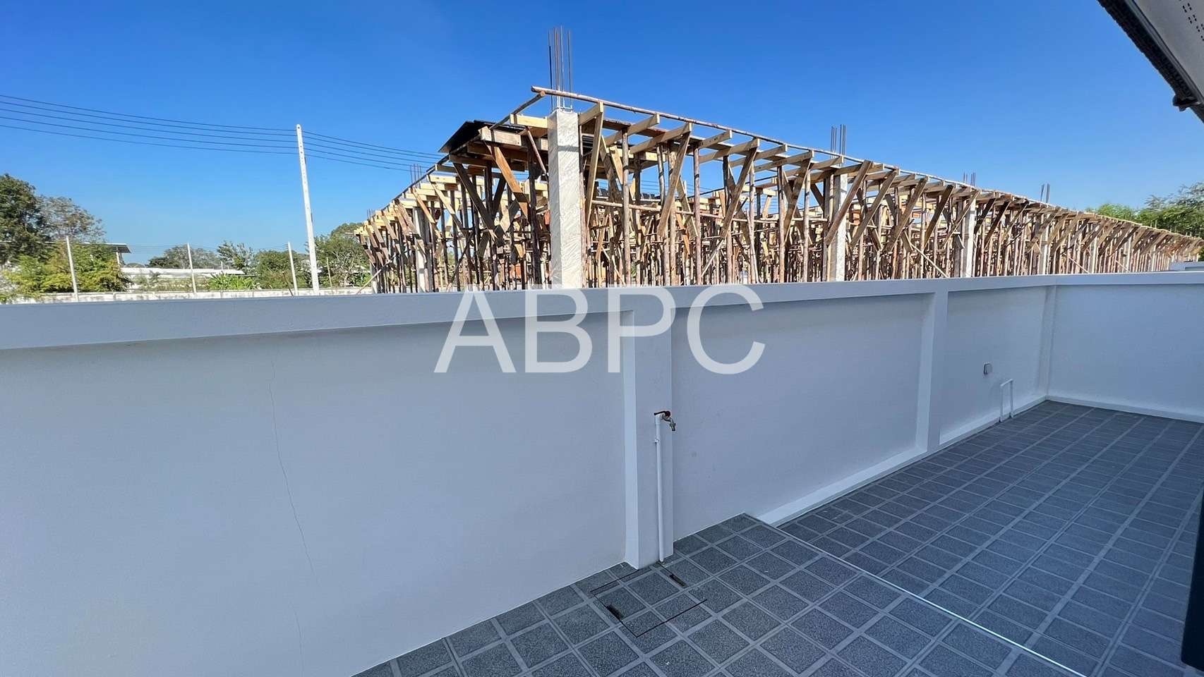 Brand New 3 Bed 2 Bath Townhouse In Banglamung photo 15