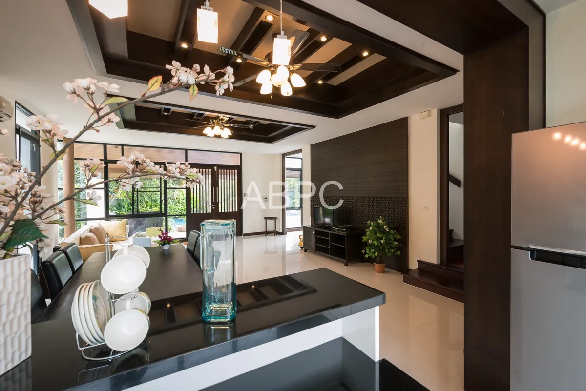 Renovated 4 Bedroom Pool Villa in Horseshoe Point photo 8