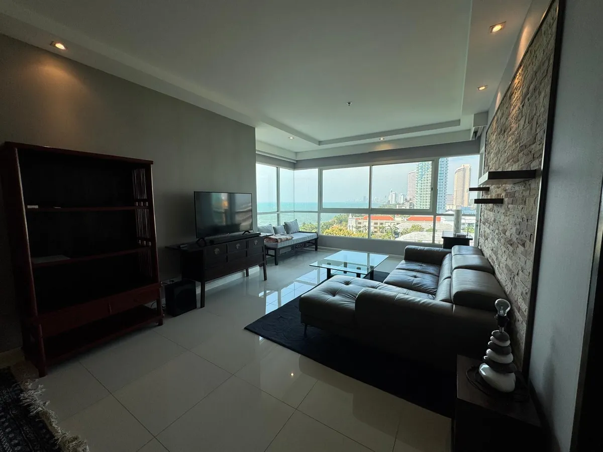 Beachfront Ocean View 1 Bed - 2 Bath Condo in Na Jomtien photo 16