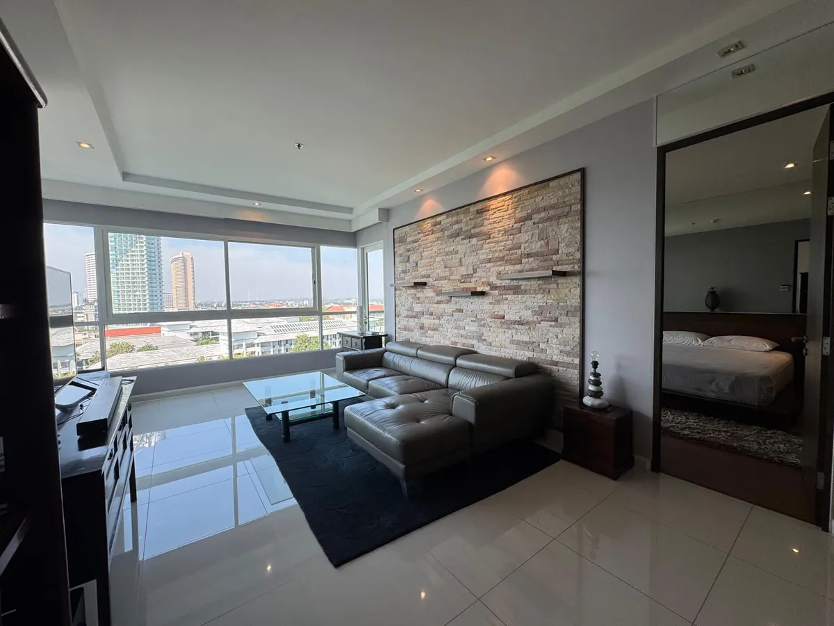 Beachfront Ocean View 1 Bed - 2 Bath Condo in Na Jomtien photo 27