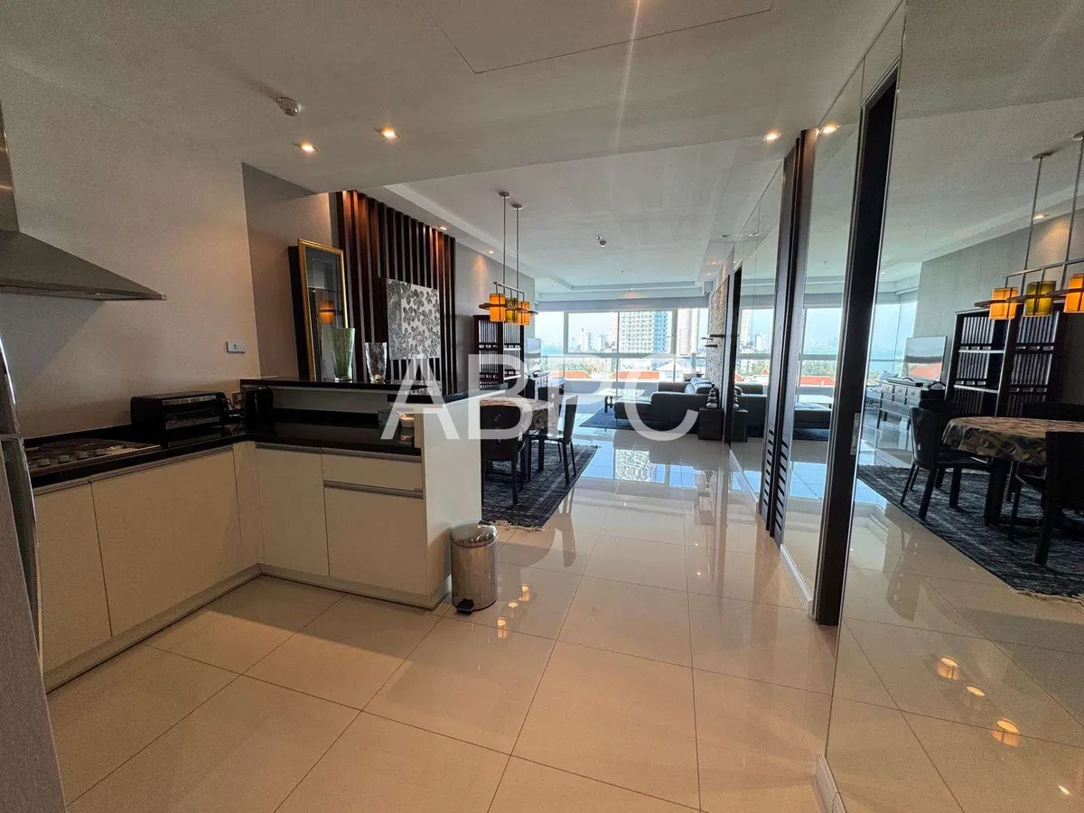 Beachfront Ocean View 1 Bed - 2 Bath Condo in Na Jomtien photo 8